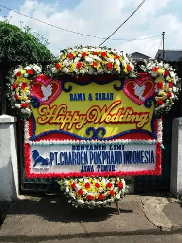 Karangan Bunga Pernikahan Cemara Asri